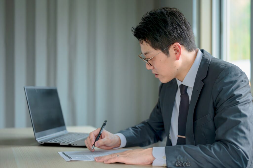 営業 仕事 内向的