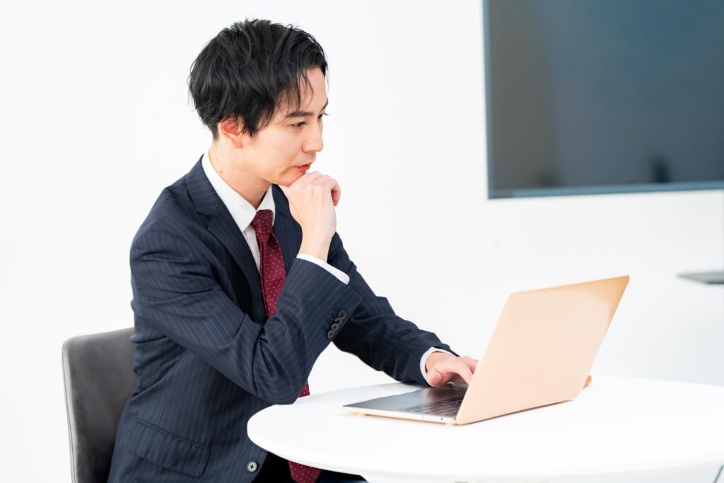 営業　転職　悩む